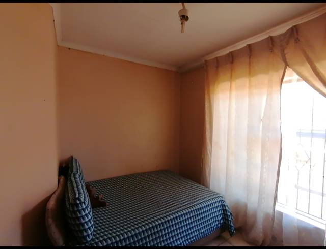 3 BEDROOM FREESTANDING SOLD IN JOUBERTON